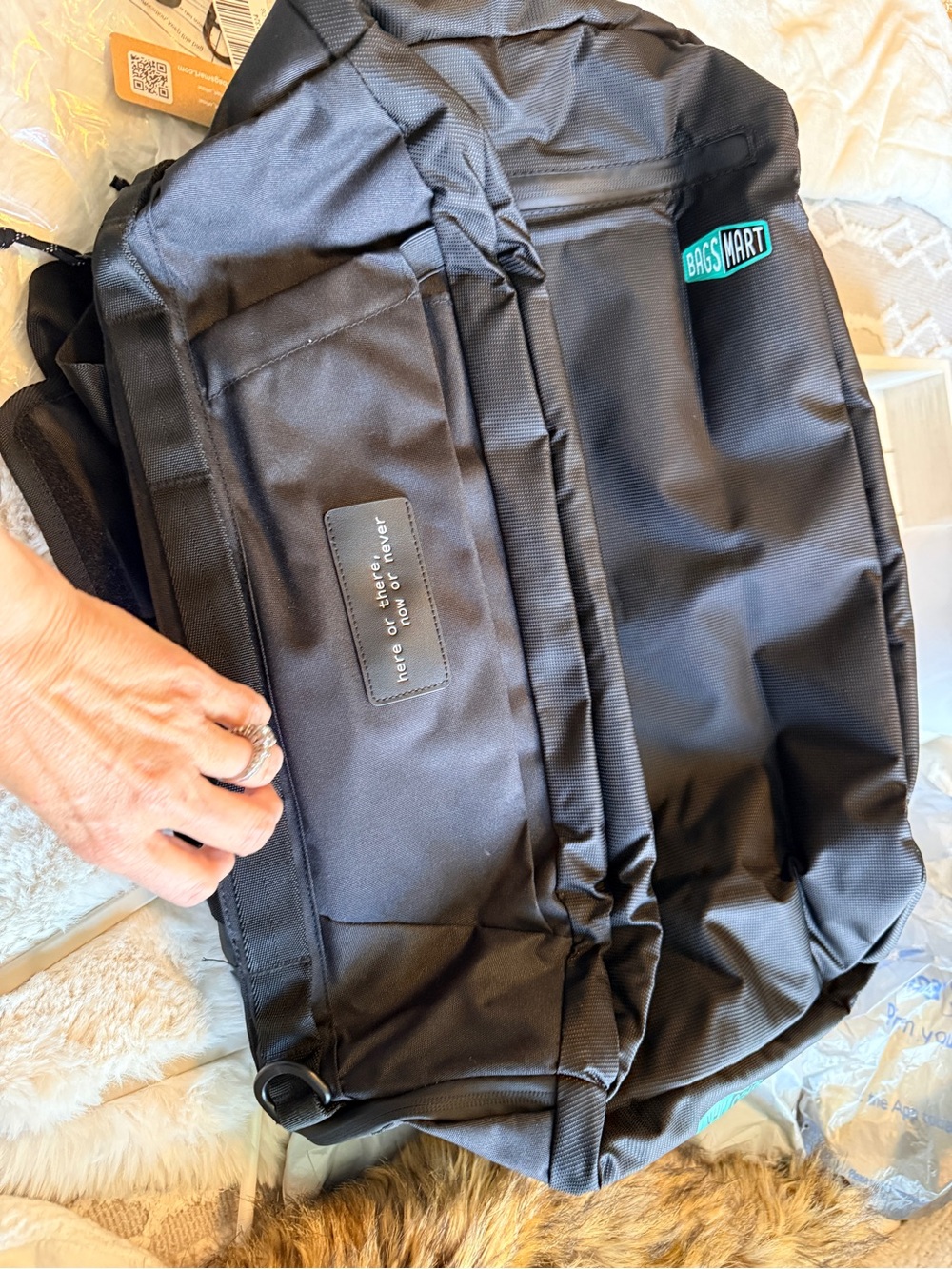 Bagsmart NWT Black Utility Duffel/Backpack Bag - Picture 10 of 13
